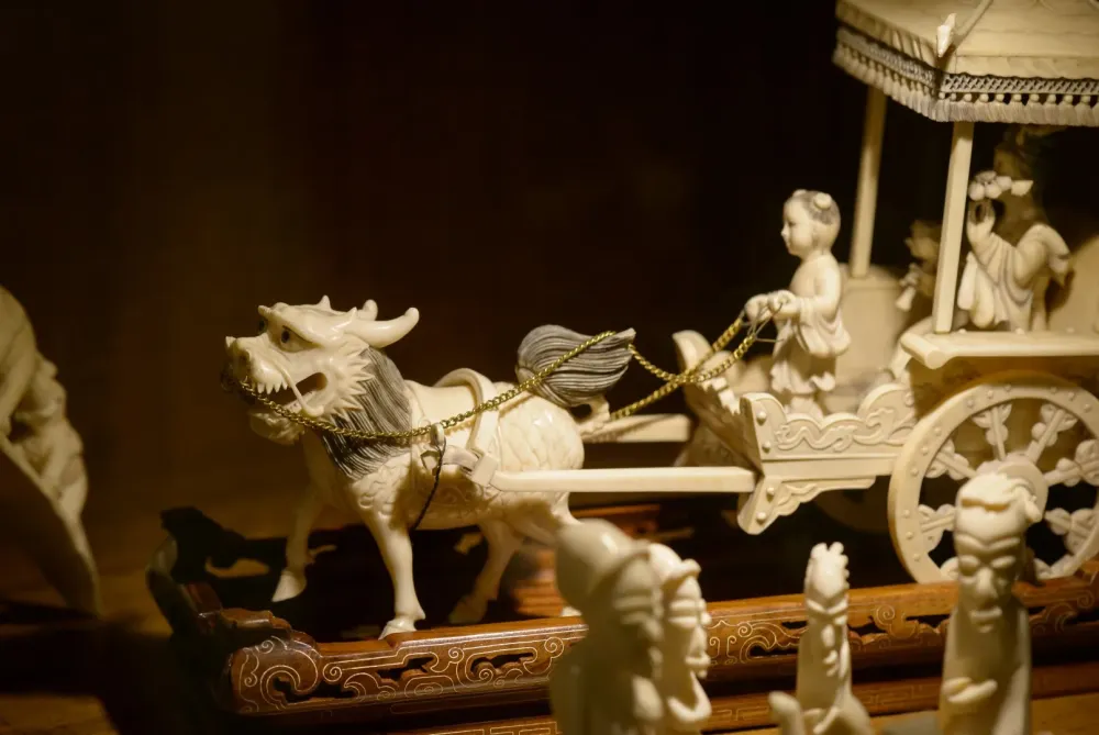 Rachat objets d'art à Orléans